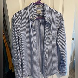 Like New J. Crew Seersucker Button-Down, Size Small.